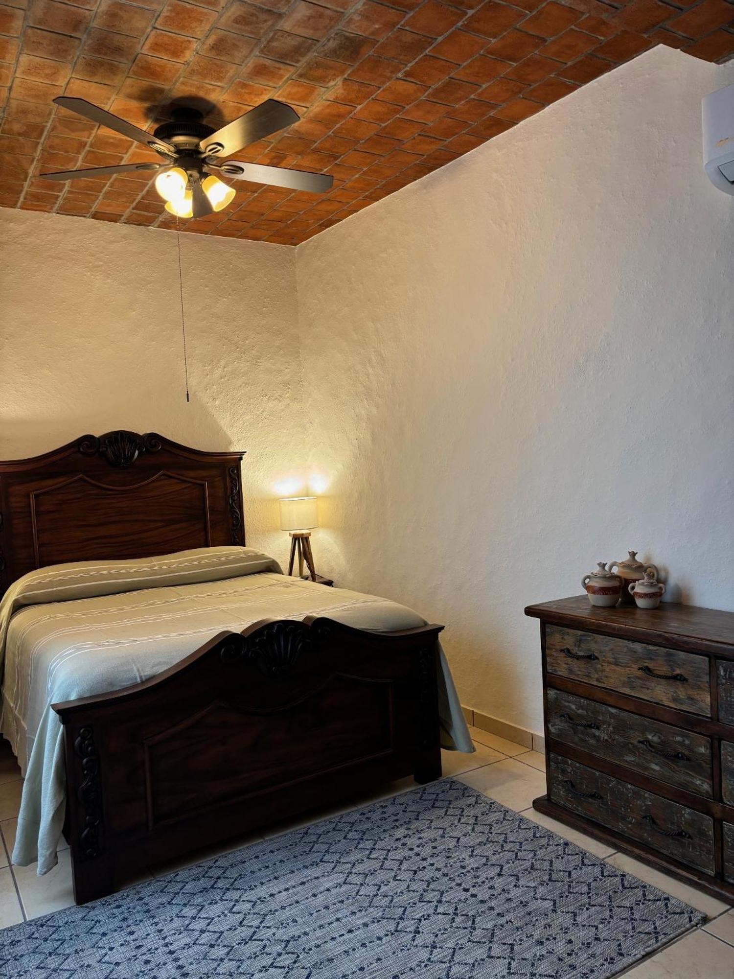 Quinta Don Jose Boutique Hotel Tlaquepaque Δωμάτιο φωτογραφία